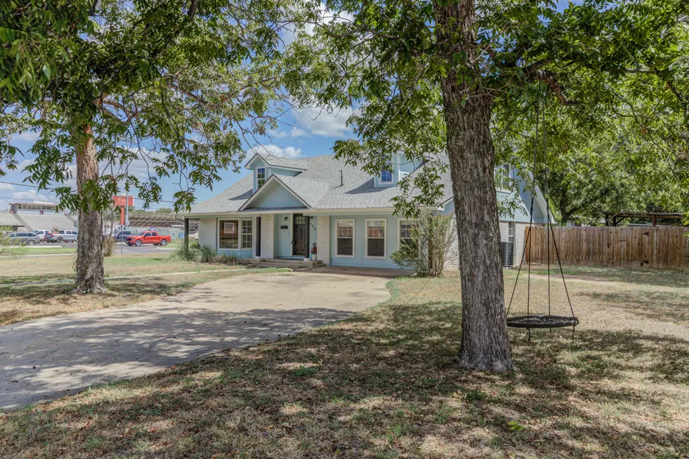 1509 SW Hill Street Bastrop, TX 78602