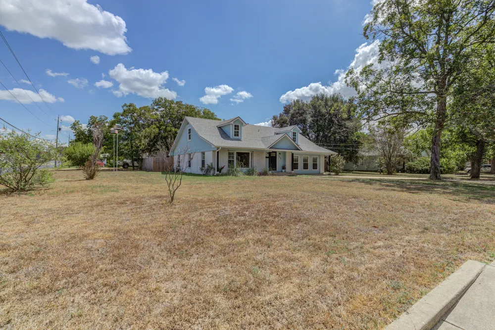 1509 SW Hill Street Bastrop, TX 78602