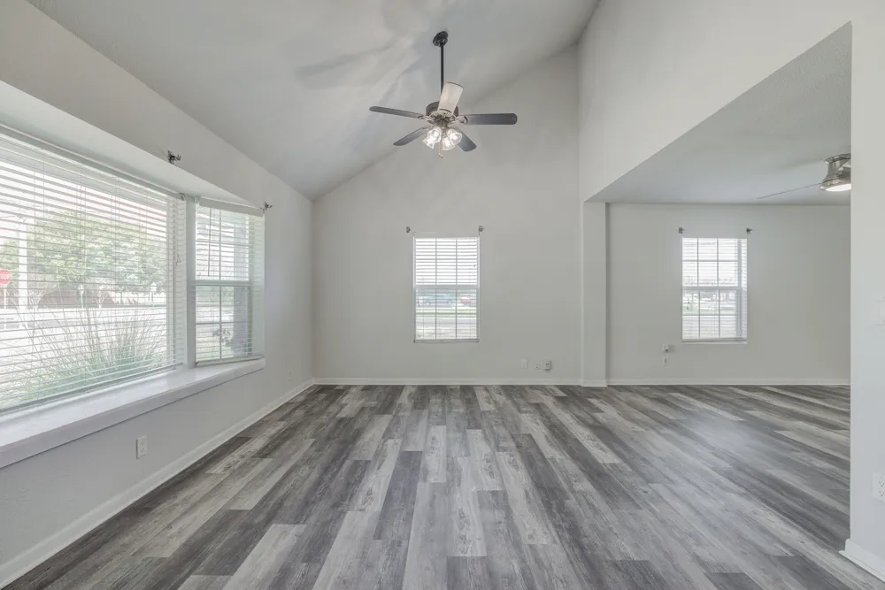 1509 SW Hill Street Bastrop, TX 78602