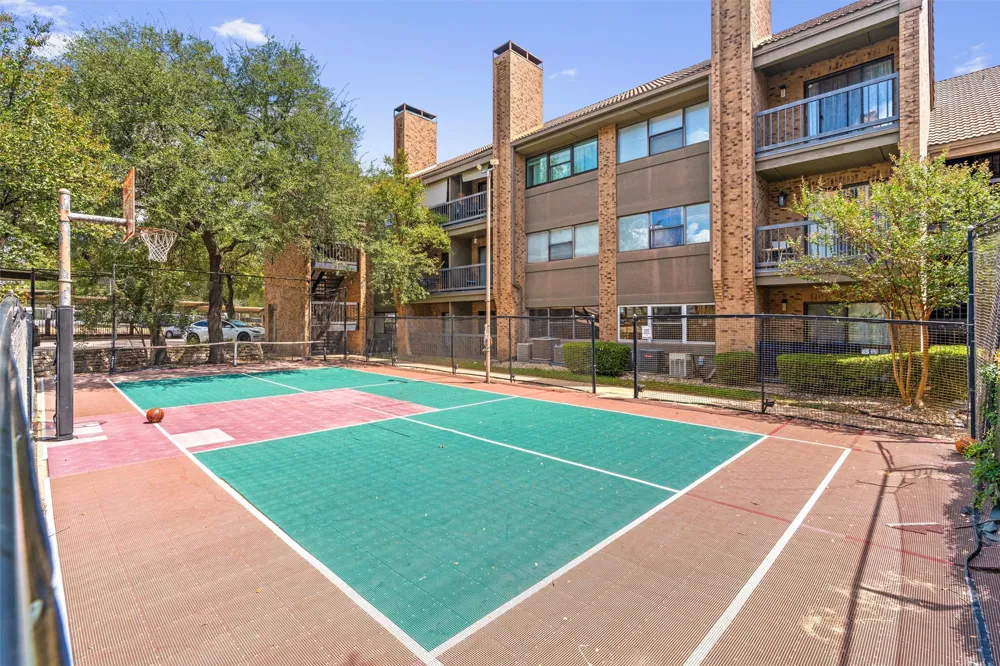 8888 Tallwood Drive #1106 Austin, TX 78759