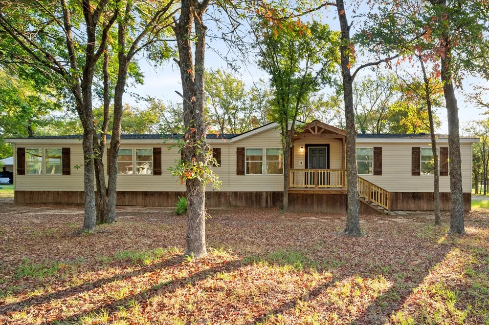 114 Kingswood Drive Streetman, TX 75859