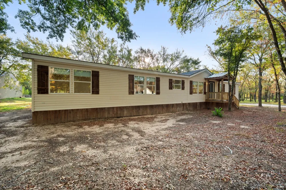 114 Kingswood Drive Streetman, TX 75859