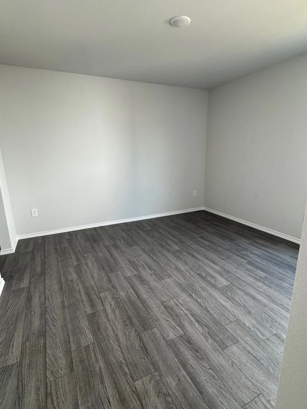 350 Azalea Trail Granbury, TX 76048