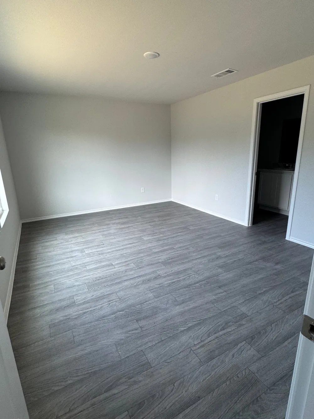350 Azalea Trail Granbury, TX 76048
