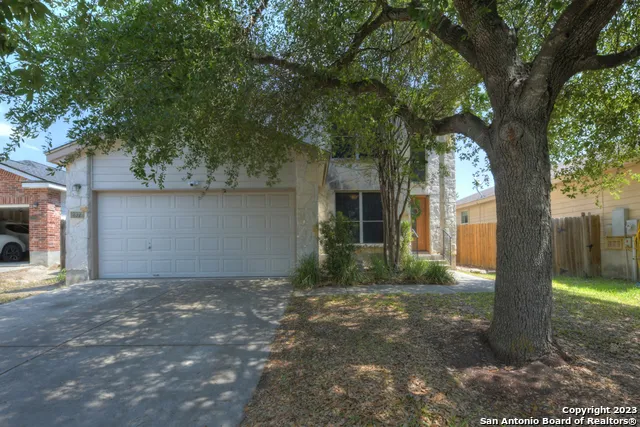 2377 CARSON LOOP New Braunfels, TX 78130