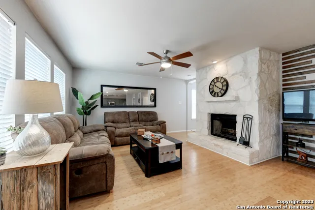 2377 CARSON LOOP New Braunfels, TX 78130