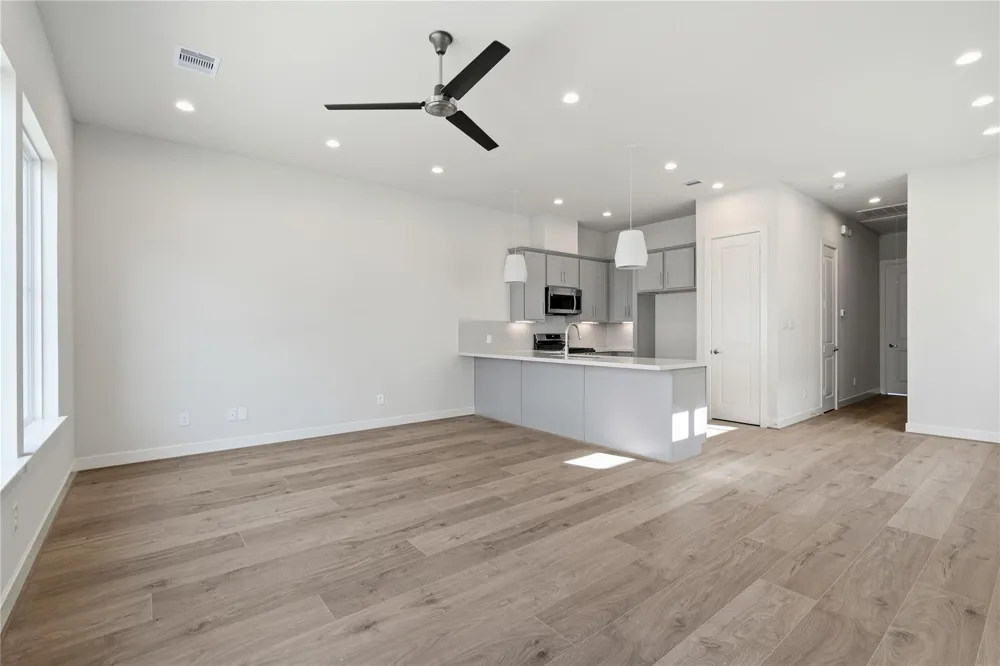 3903 Willowbend Point Drive Houston, TX 77025