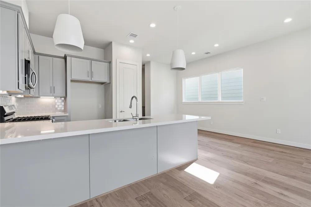 3903 Willowbend Point Drive Houston, TX 77025