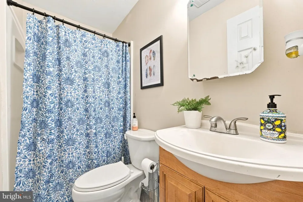 18608 TANTERRA WAY Brookeville, MD 20833