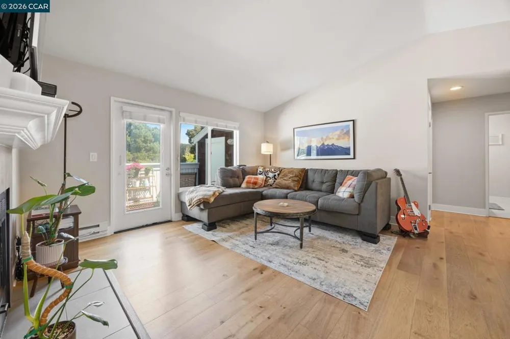 158 Bayside Court Richmond, CA 94804