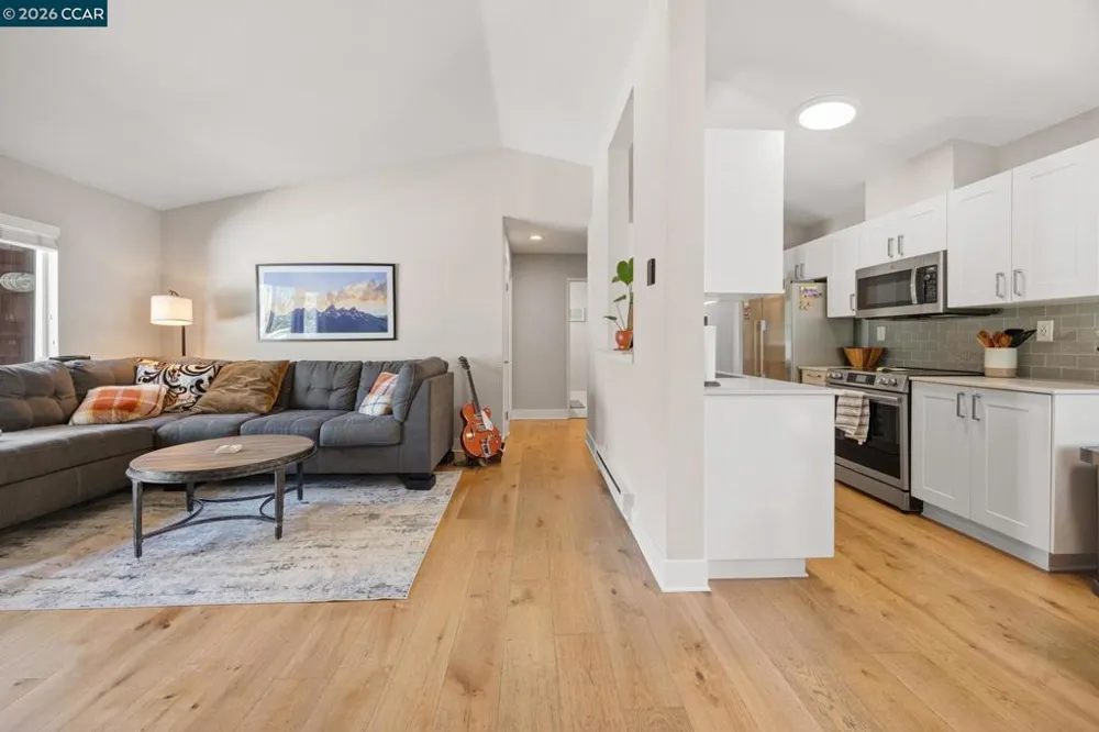 158 Bayside Court Richmond, CA 94804