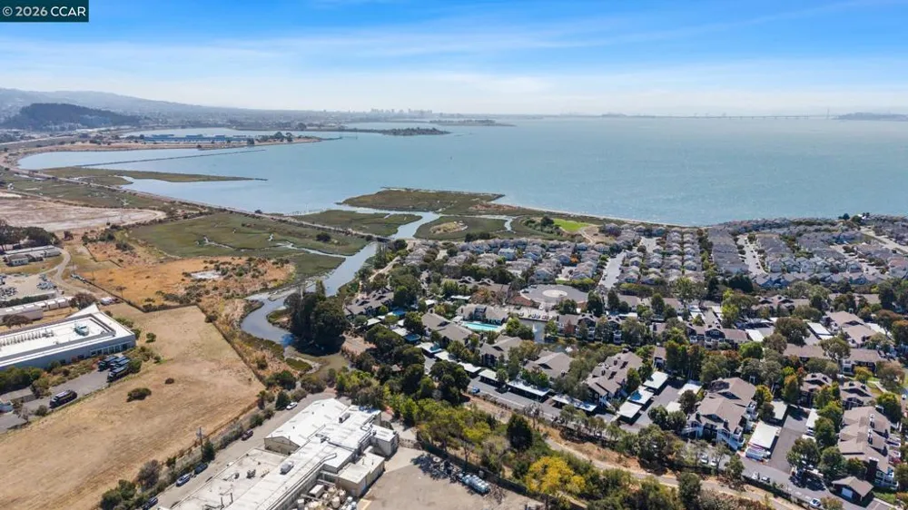158 Bayside Court Richmond, CA 94804