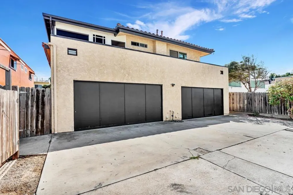 190 Evergreen Ave Imperial Beach, CA 91932
