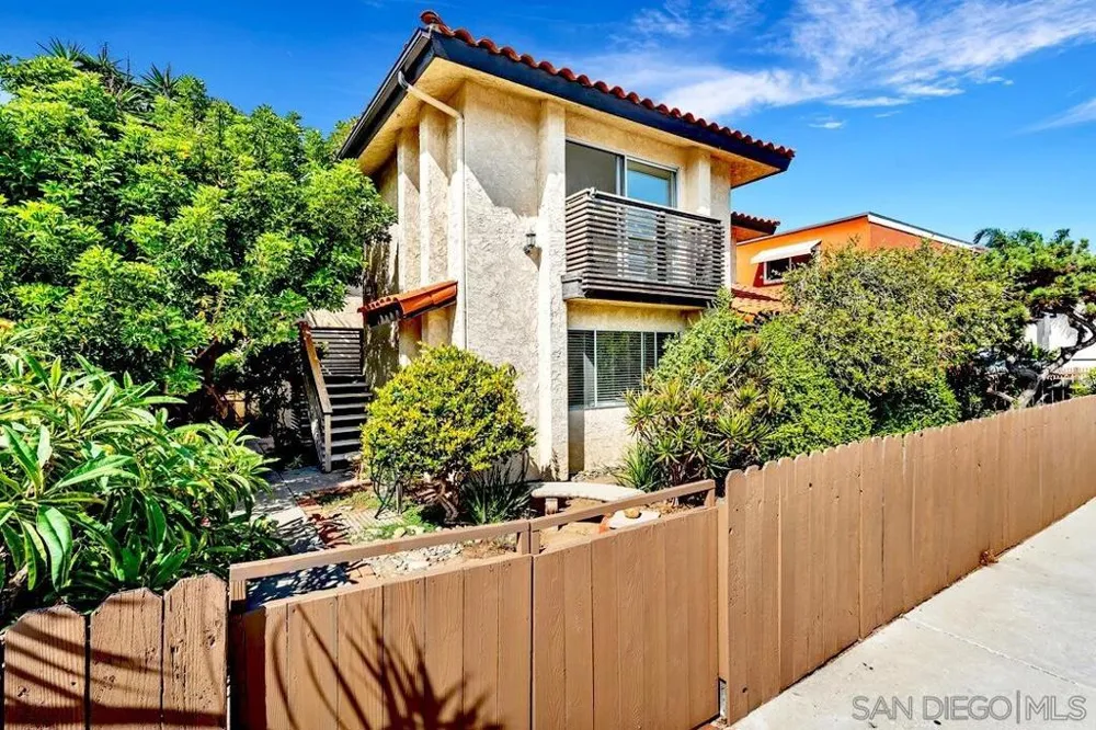 190 Evergreen Ave Imperial Beach, CA 91932