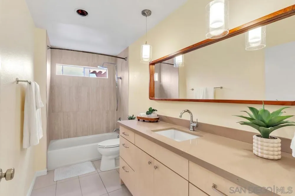 190 Evergreen Ave Imperial Beach, CA 91932