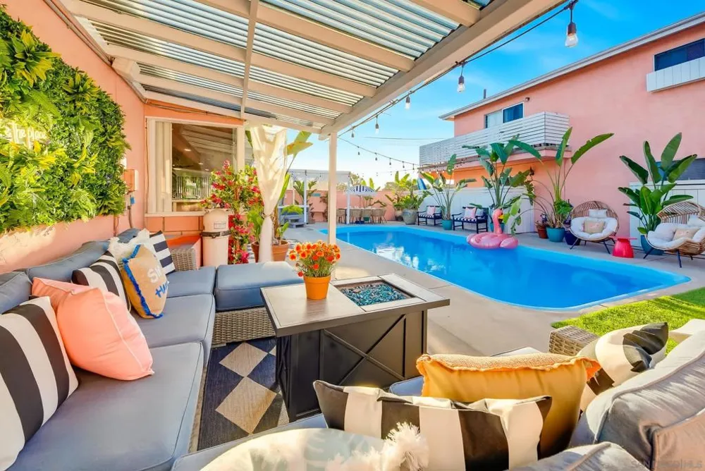 1626 Oliver San Diego, CA 92109