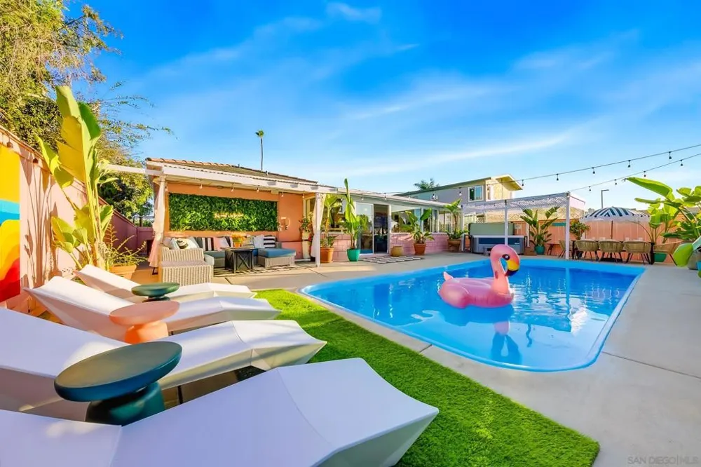 1626 Oliver San Diego, CA 92109