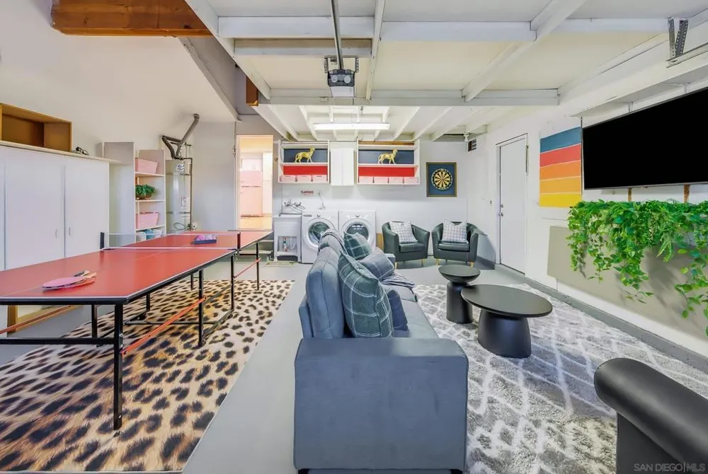 1626 Oliver San Diego, CA 92109