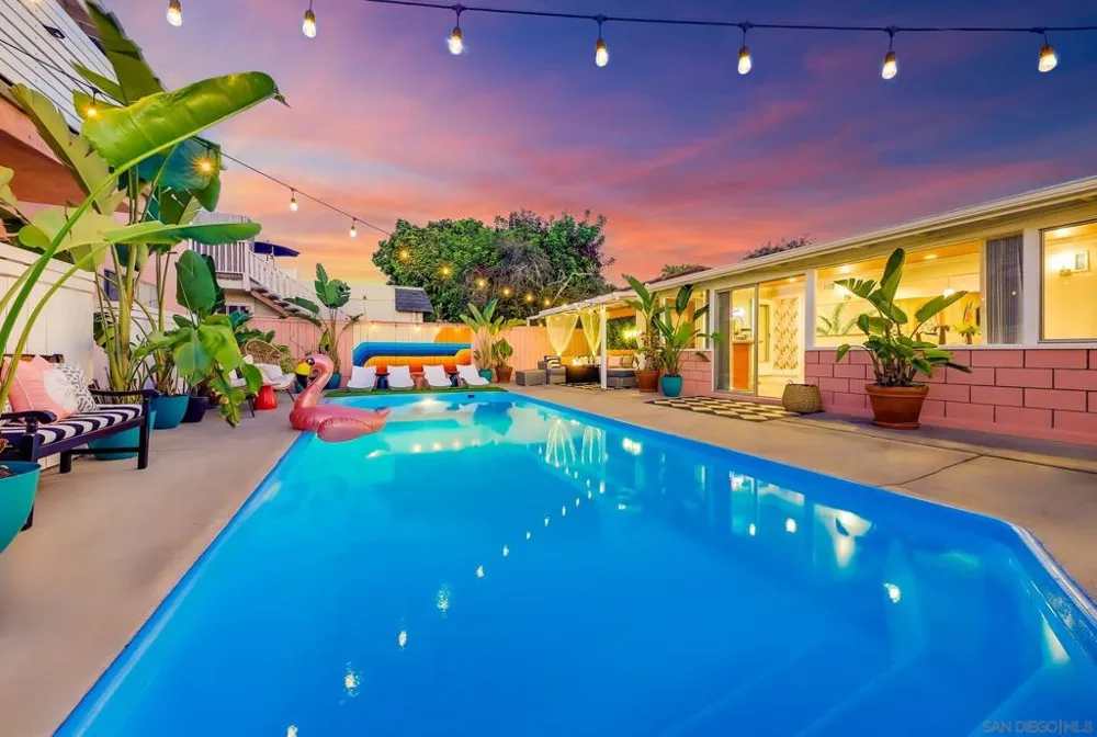 1626 Oliver San Diego, CA 92109