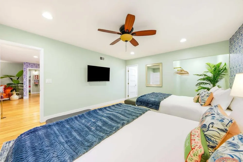 1626 Oliver San Diego, CA 92109