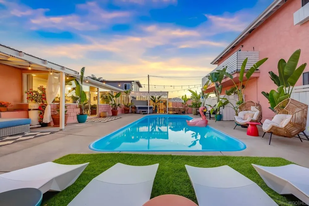 1626 Oliver San Diego, CA 92109