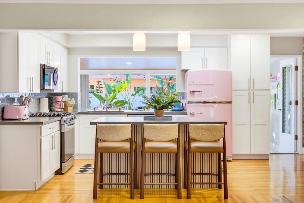 1626 Oliver San Diego, CA 92109