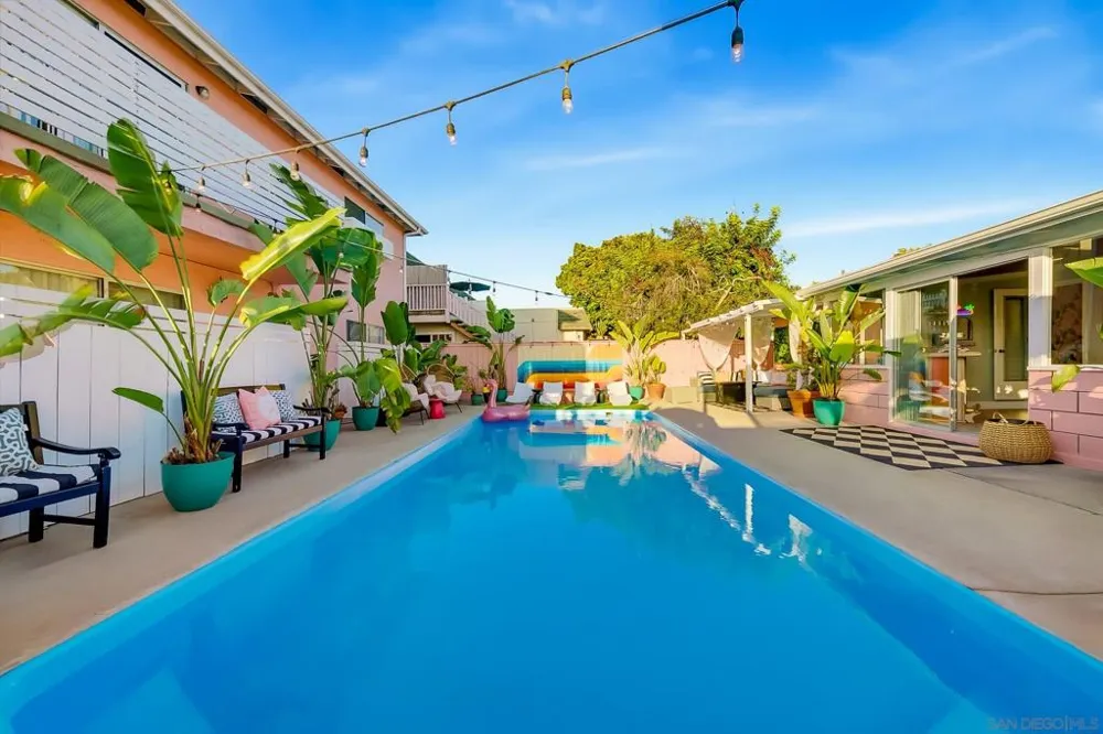 1626 Oliver San Diego, CA 92109