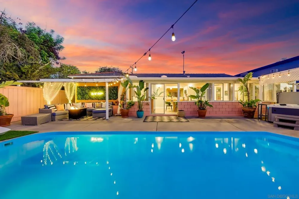 1626 Oliver San Diego, CA 92109