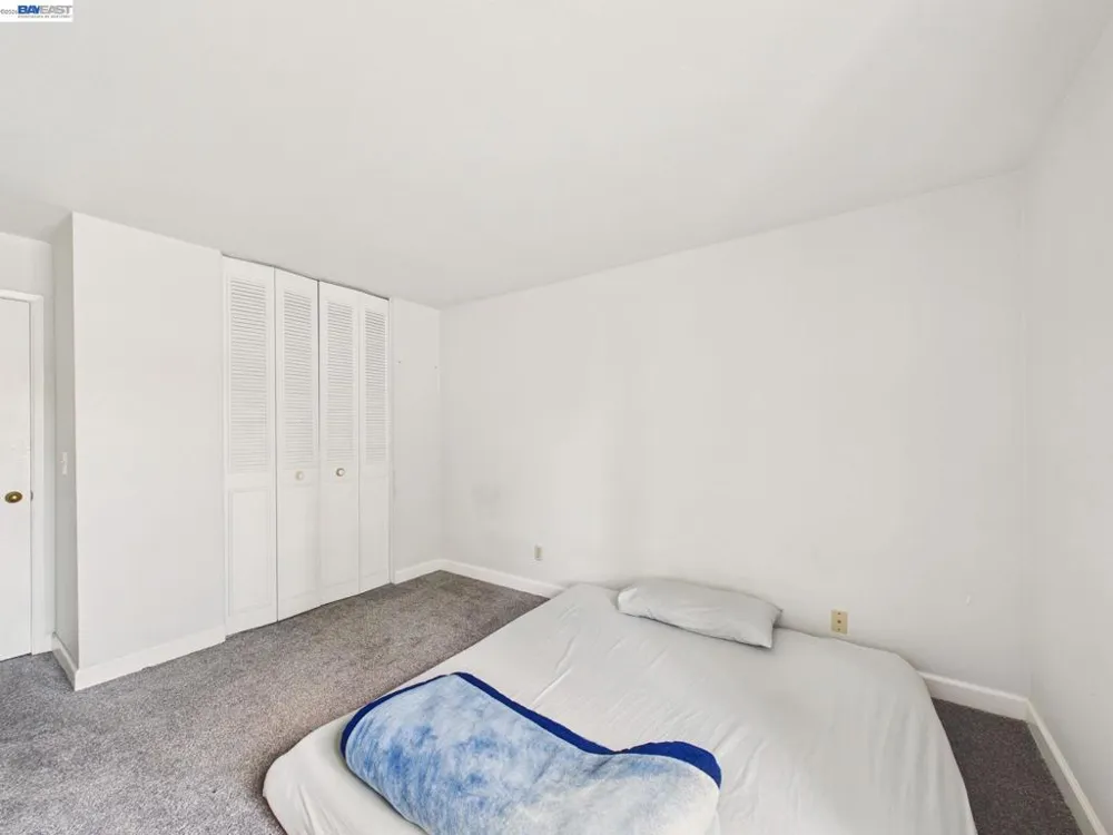 1750 Halford Ave #211 Santa Clara, CA 95051