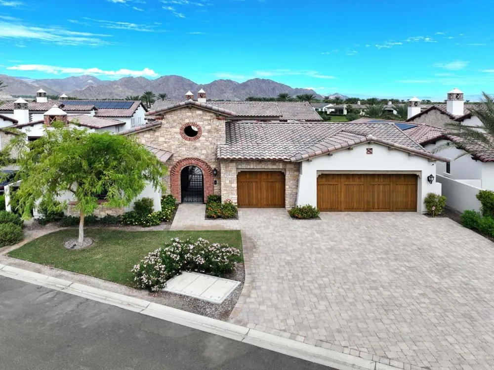 81650 Ronda La Quinta, CA 92253