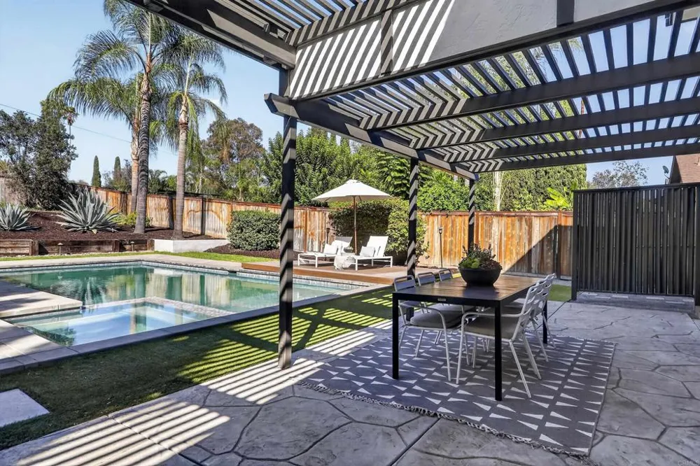 1207 Branding Iron Circle Vista, CA 92081