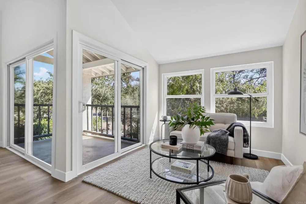 1207 Branding Iron Circle Vista, CA 92081