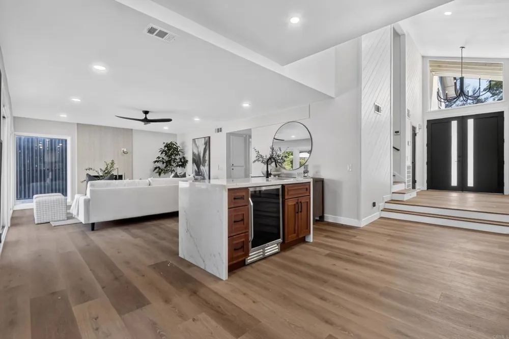 1207 Branding Iron Circle Vista, CA 92081