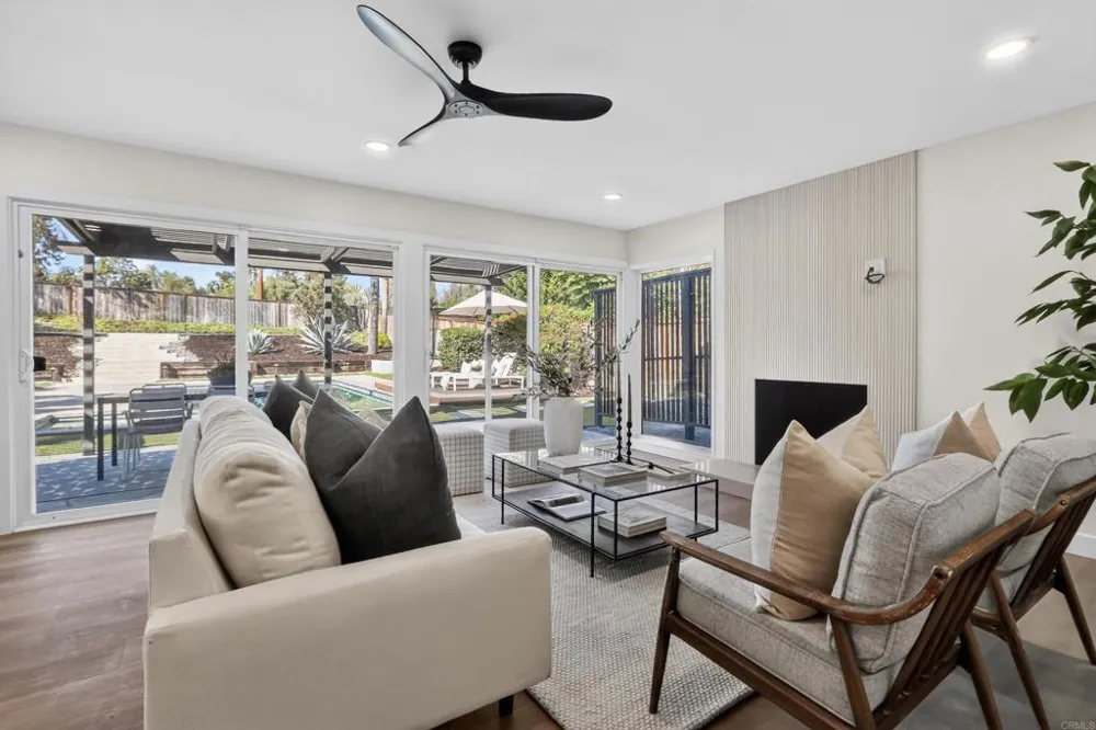 1207 Branding Iron Circle Vista, CA 92081
