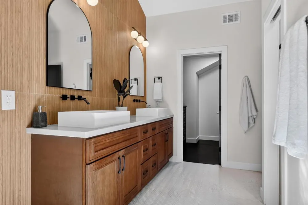 1207 Branding Iron Circle Vista, CA 92081