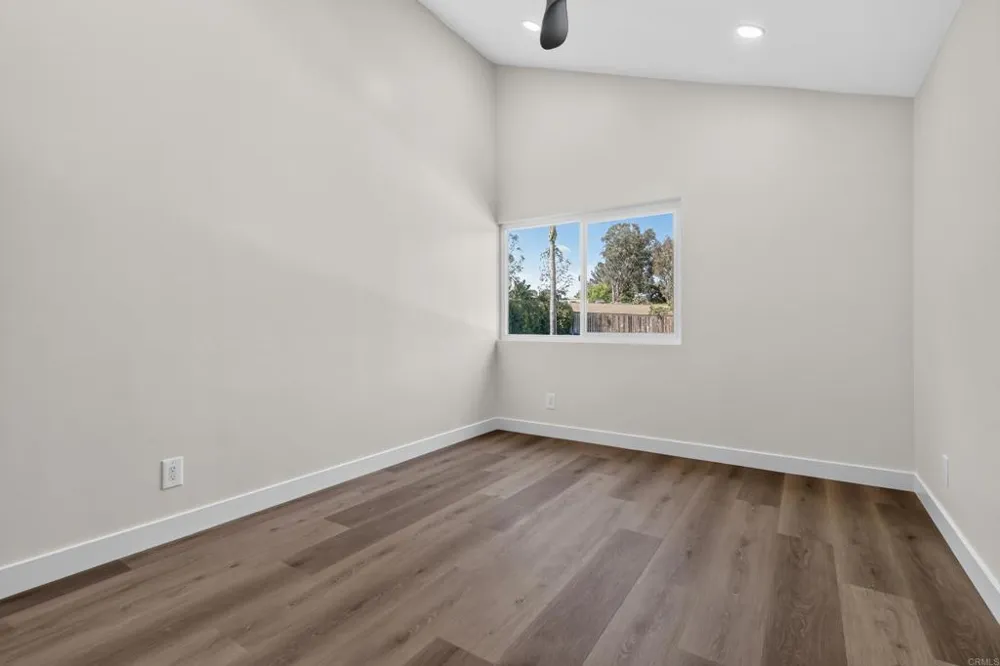 1207 Branding Iron Circle Vista, CA 92081
