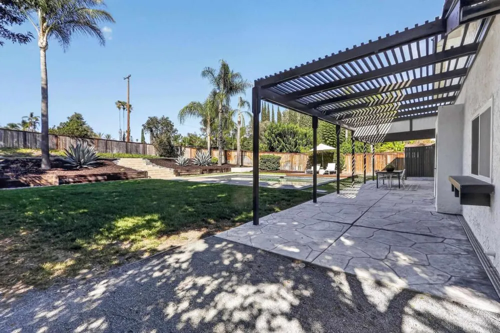 1207 Branding Iron Circle Vista, CA 92081