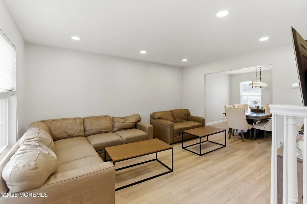 374 Mounts Mills Road E Monroe, NJ 08831