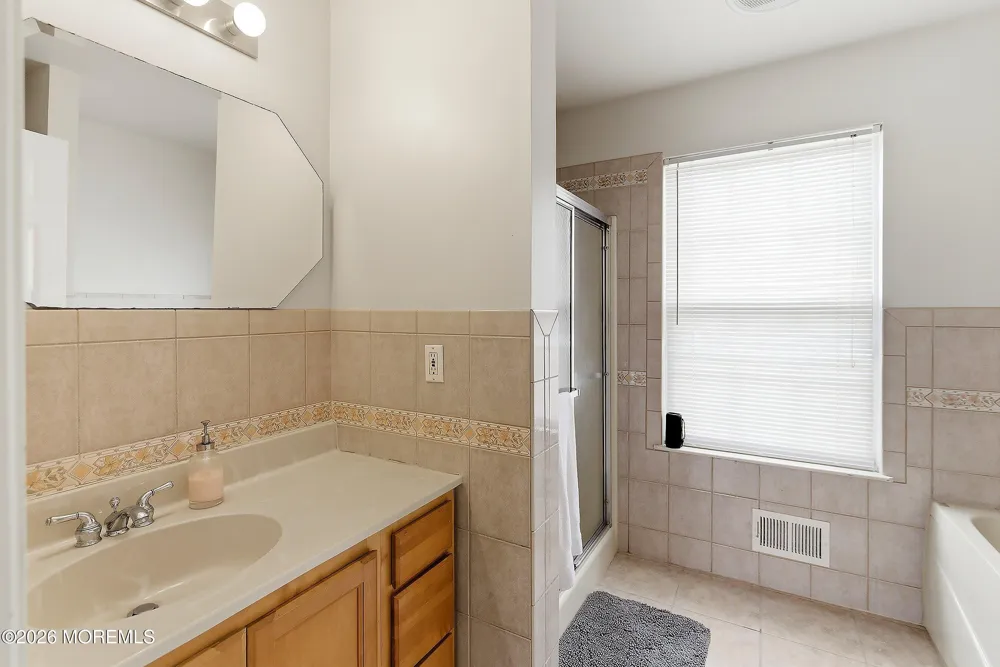 374 Mounts Mills Road E Monroe, NJ 08831