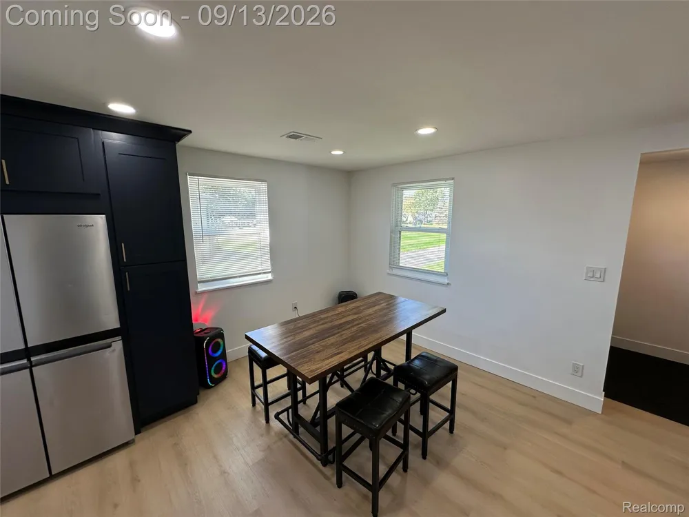 47978 Jefferson Avenue Chesterfield Township, MI 48047