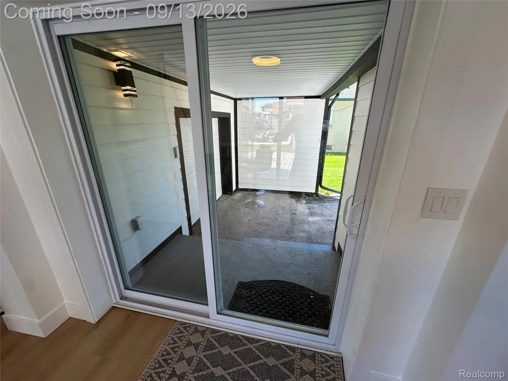 47978 Jefferson Avenue Chesterfield Township, MI 48047