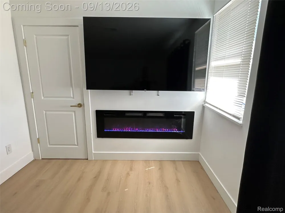 47978 Jefferson Avenue Chesterfield Township, MI 48047