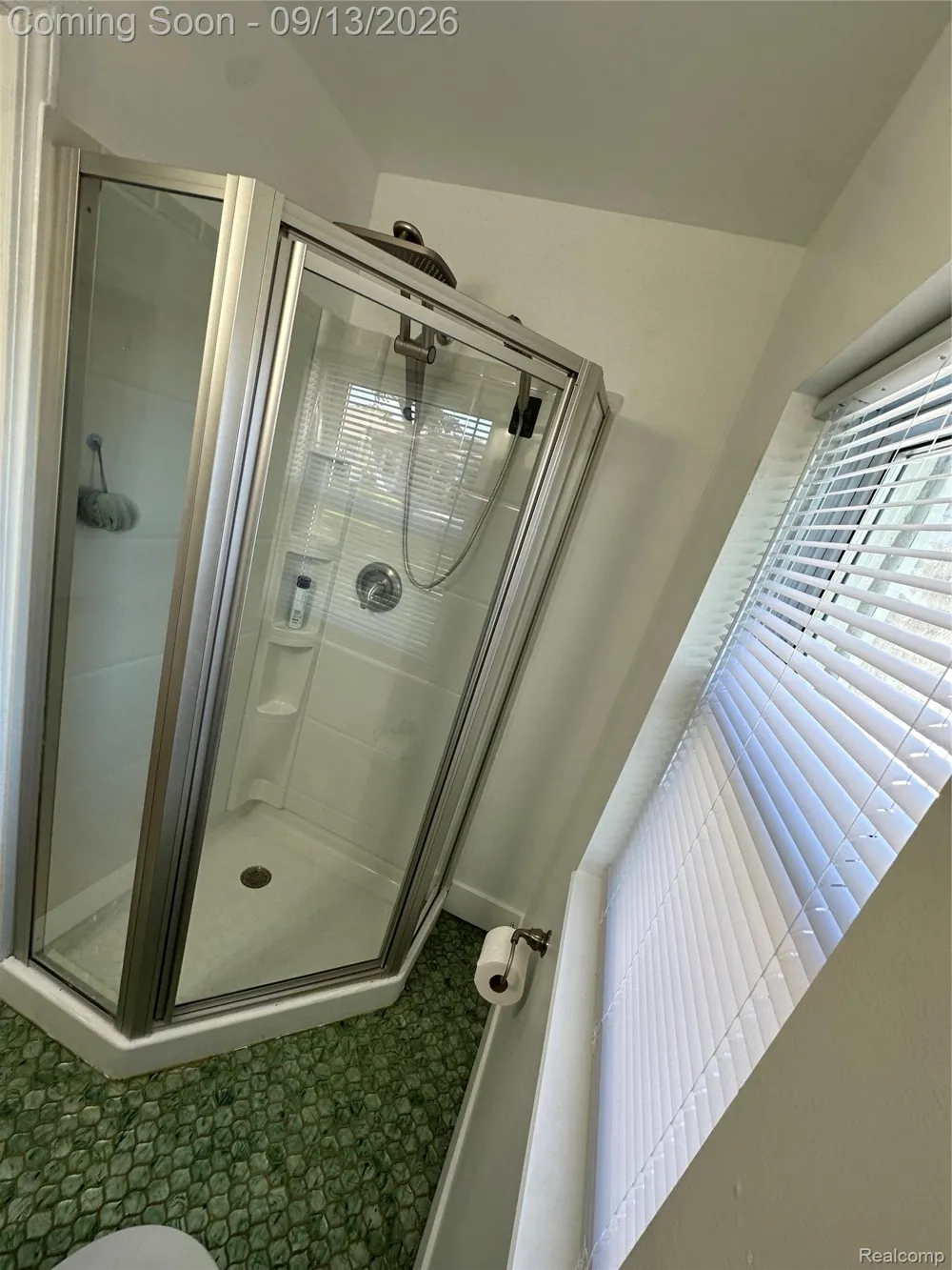 47978 Jefferson Avenue Chesterfield Township, MI 48047