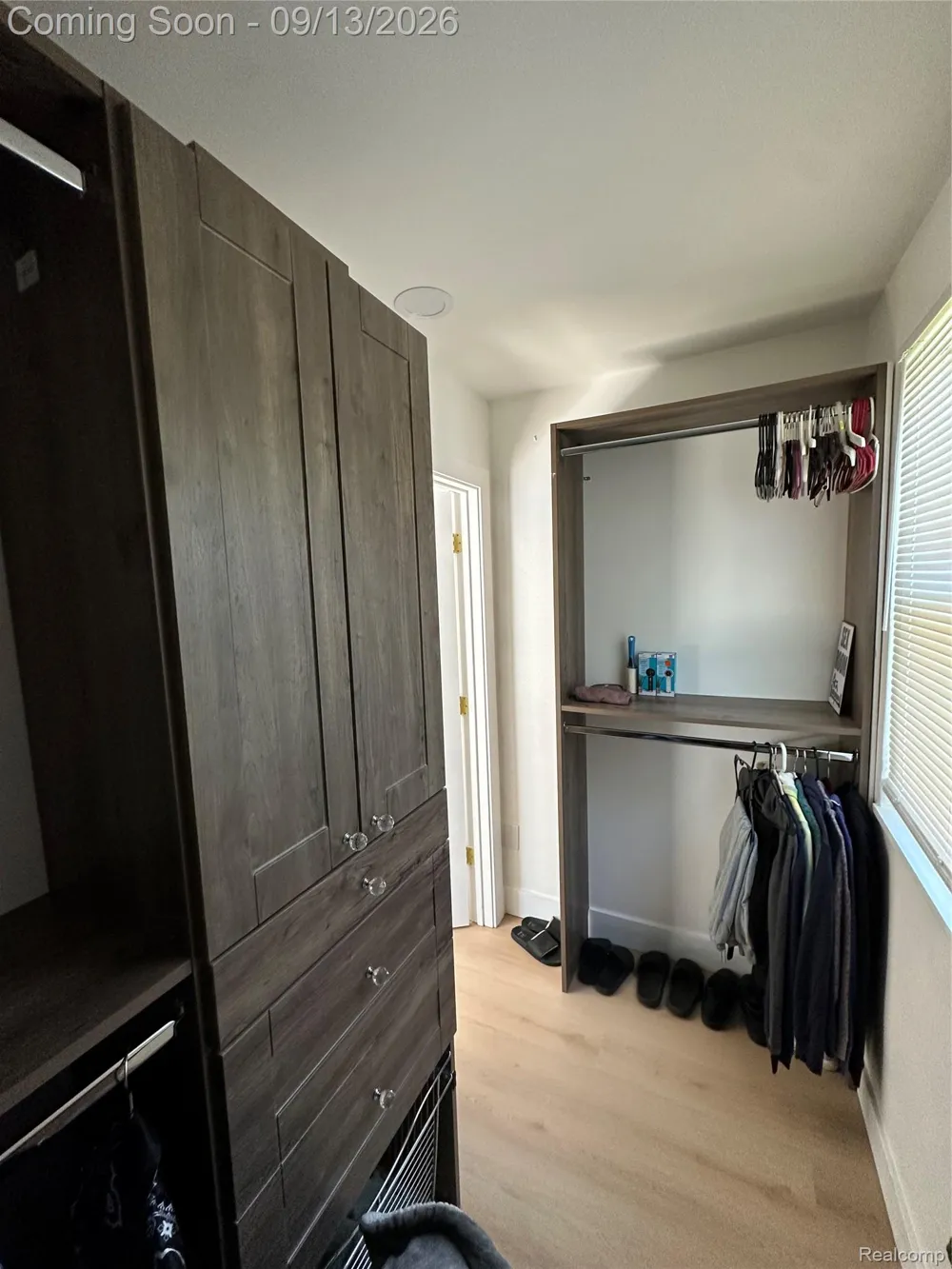 47978 Jefferson Avenue Chesterfield Township, MI 48047