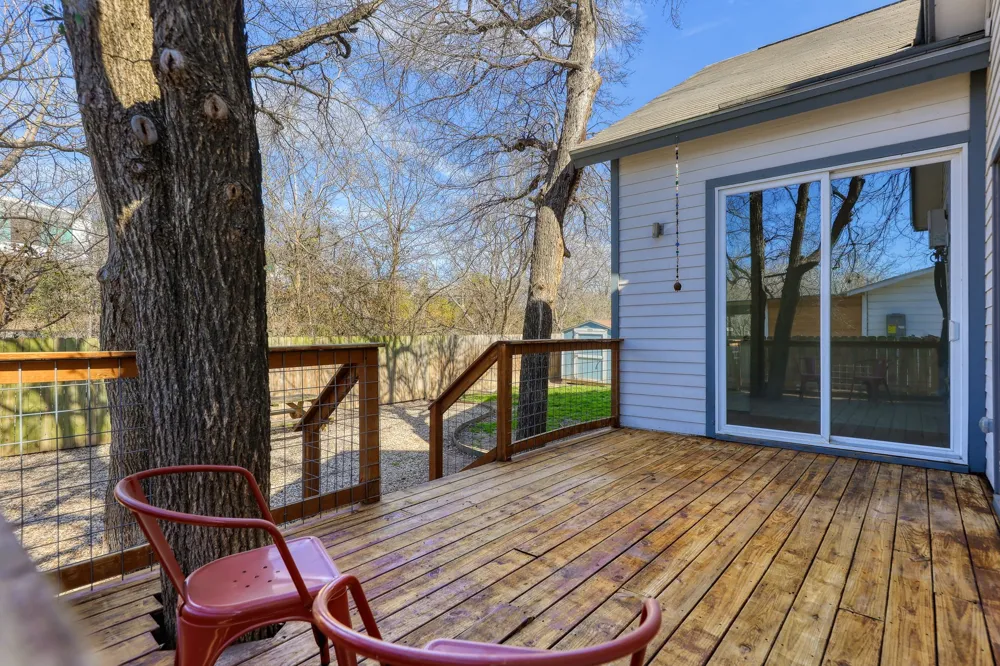 1704 Webberville Road Austin, TX 78721