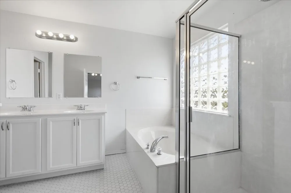 1721 Thompson Trail Round Rock, TX 78664