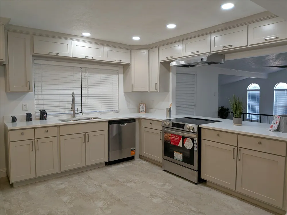 9015 High Plain Lane Dallas, TX 75249