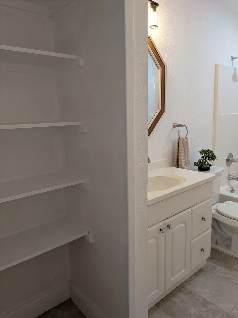 9015 High Plain Lane Dallas, TX 75249