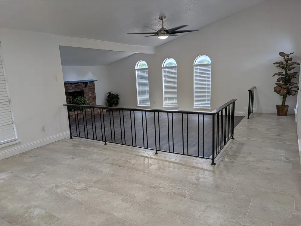 9015 High Plain Lane Dallas, TX 75249