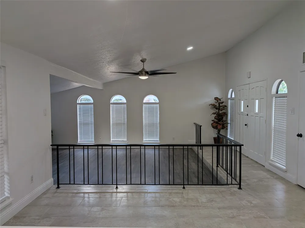 9015 High Plain Lane Dallas, TX 75249